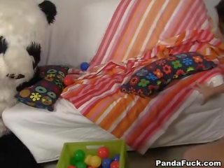 סקסי רוקדים פנה ל אורגיה עם panda